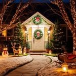 15 Magical Outdoor Christmas Décor Ideas to Wow Your Neighbors